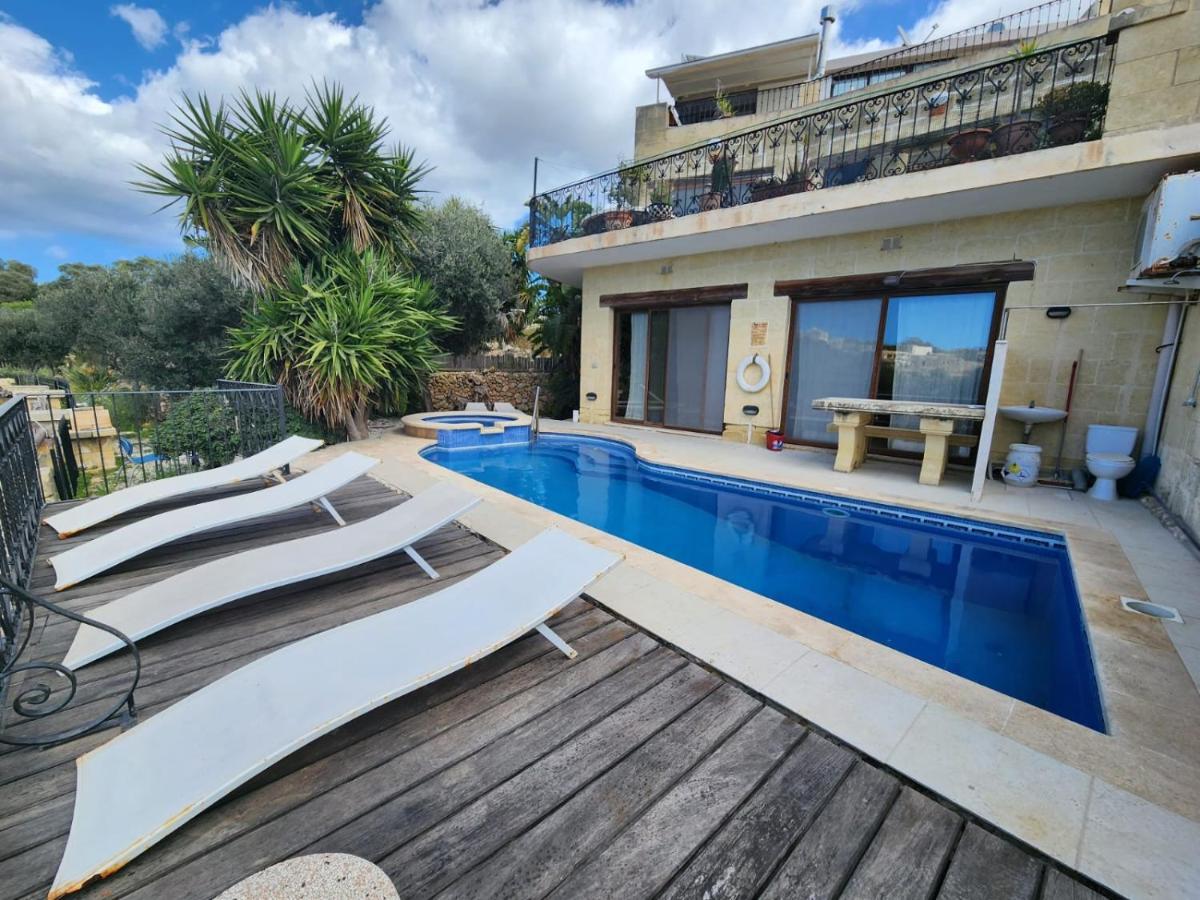 Sunny Gozo Getaway Pool & Easy Check-In Ghajn il-Kbira (Gozo) ภายนอก รูปภาพ