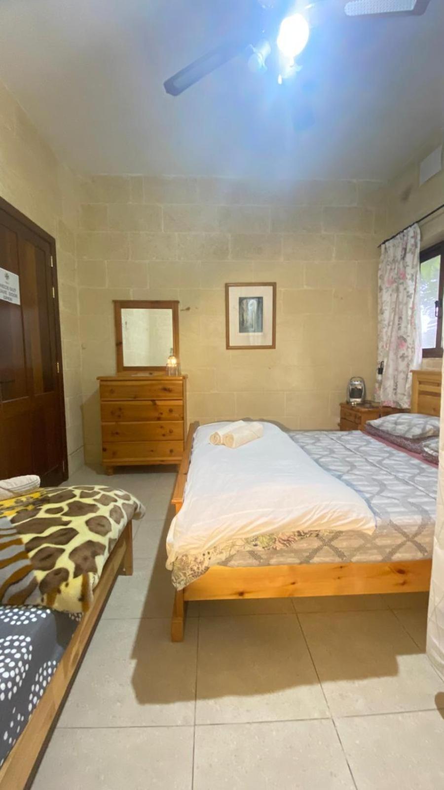 Sunny Gozo Getaway Pool & Easy Check-In Ghajn il-Kbira (Gozo) ภายนอก รูปภาพ