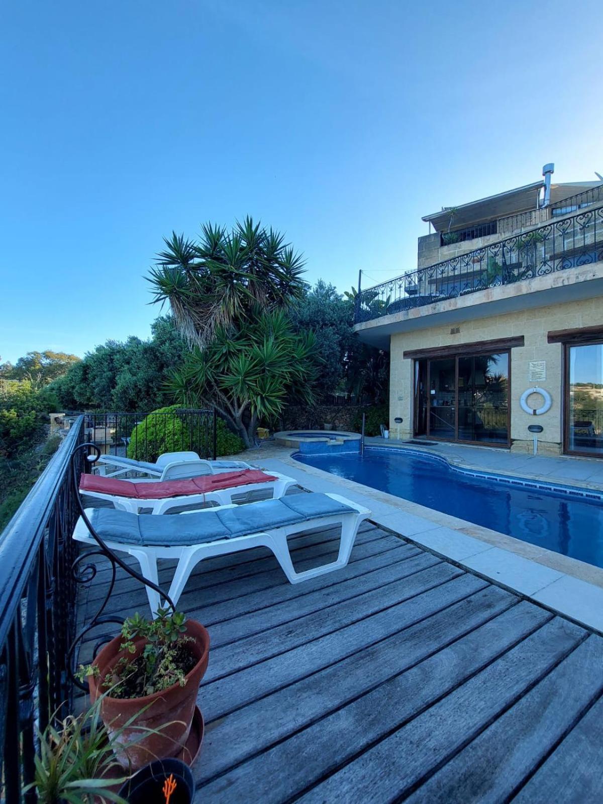 Sunny Gozo Getaway Pool & Easy Check-In Ghajn il-Kbira (Gozo) ภายนอก รูปภาพ